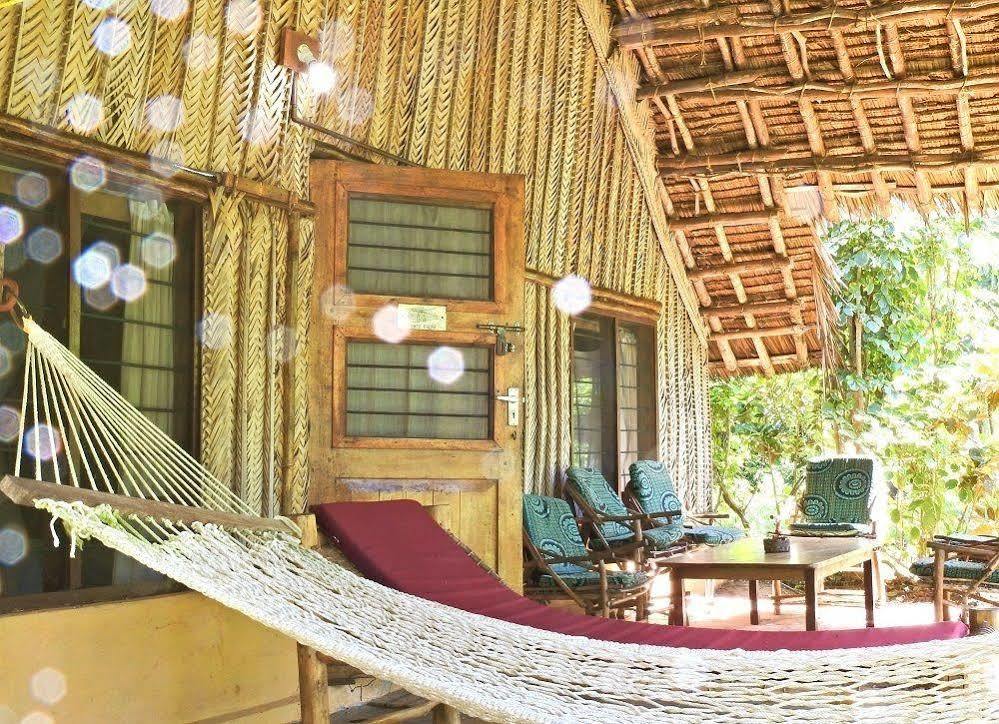 Peponi Beach Resort Pangani ภายนอก รูปภาพ