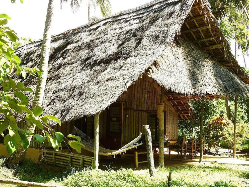 Peponi Beach Resort Pangani ภายนอก รูปภาพ